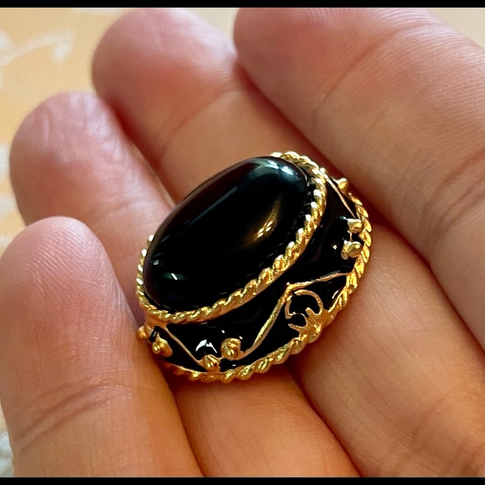 Gorgeous St. John Replacement Shank Button~Gold Tone with Black Enamel**